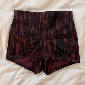 Lululemon Wunder Train 2” Biker Short